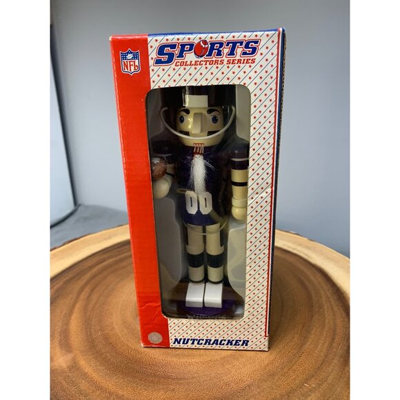 NFL Sports Collectors Nutcracker Baltimore Ravens Football Player Figurine 7" 19 - Picture 6 of 12